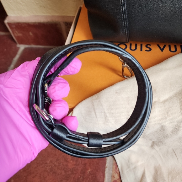 💕 Louis vuitton lockit pm black python - Picture 3 of 10